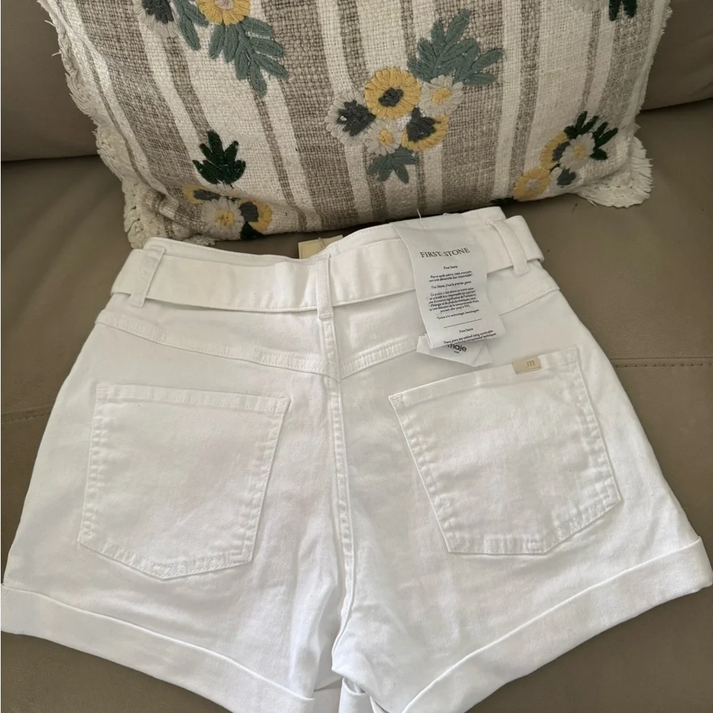 Maje Illo Tie-Waist Denim Shorts - Picture 2 of 6